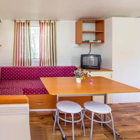 Rivijera Mobile Homes Miran 3*